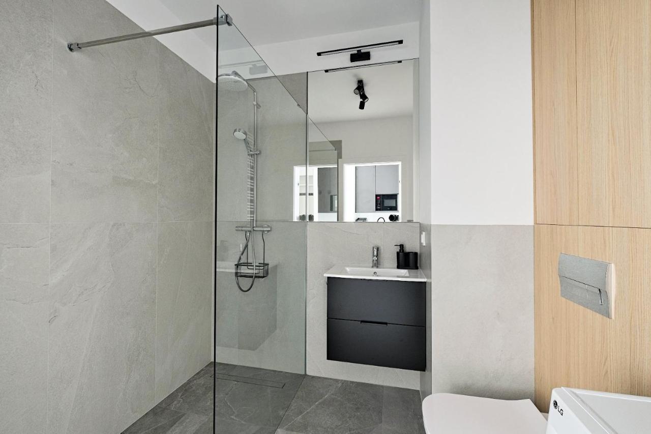 Optykow 3A Cozy Studio Promenada Appartement Warschau Buitenkant foto